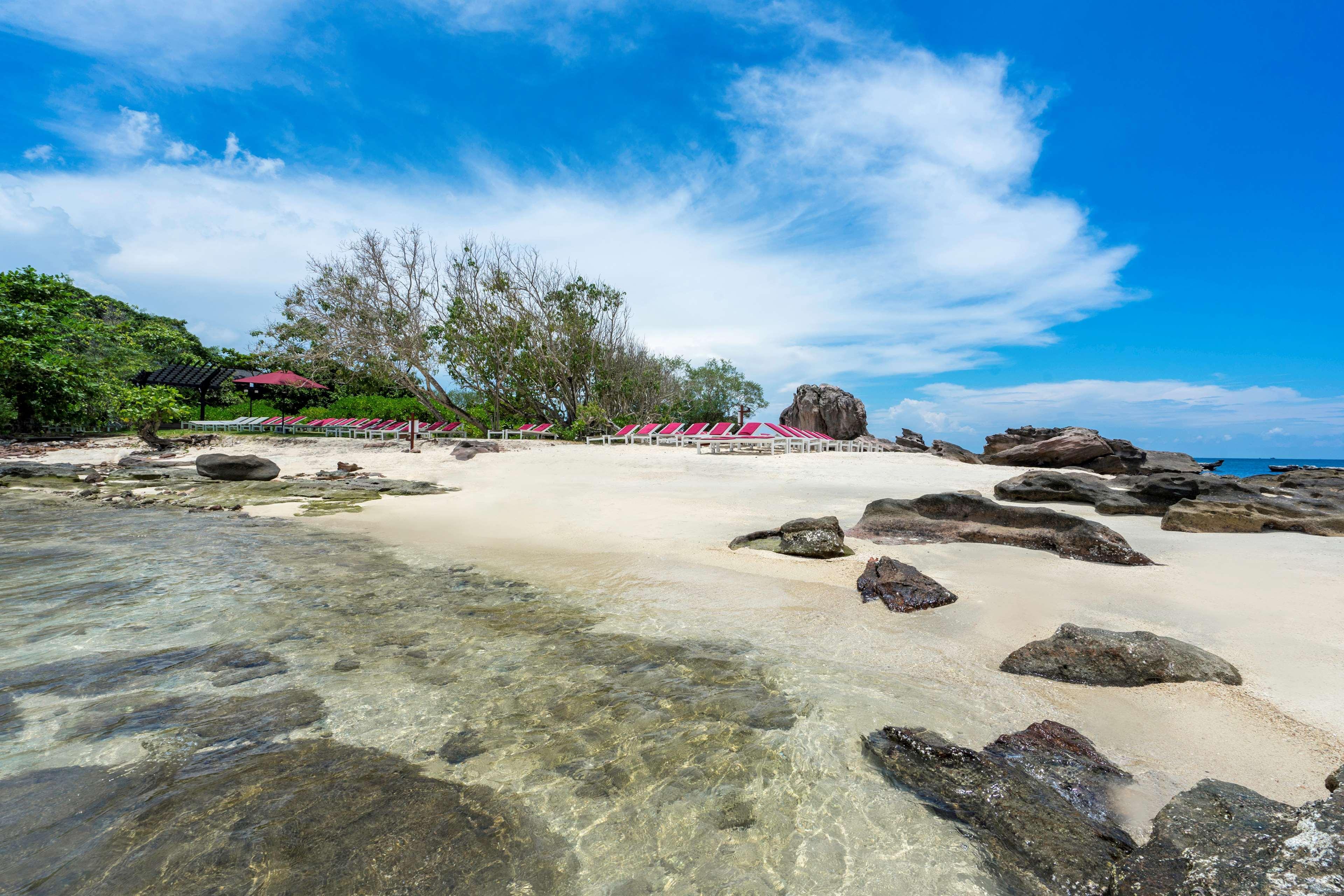 فندق Nam Nghi Coral Peninsula دونغ دونغ المظهر الخارجي الصورة